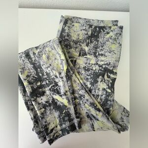 Wunder Under Train High Rise